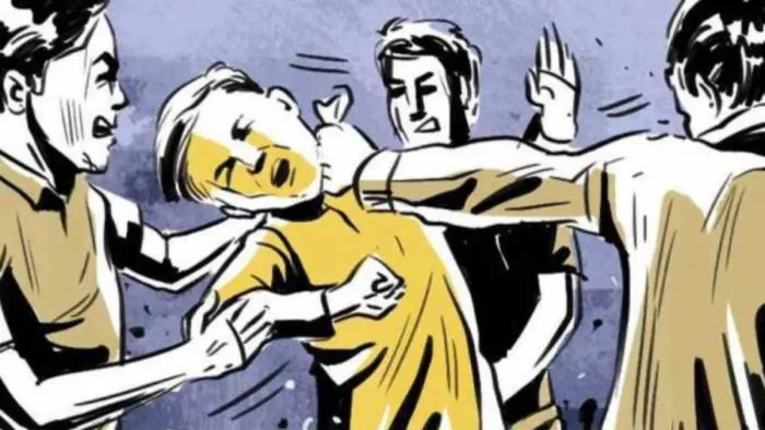 फतेहाबाद में एक युवक को कुछ अन्य युवकों द्वारा बंधक बनाकर एवं अर्धनग्र कर पीटा गया व चप्पल चटवाई