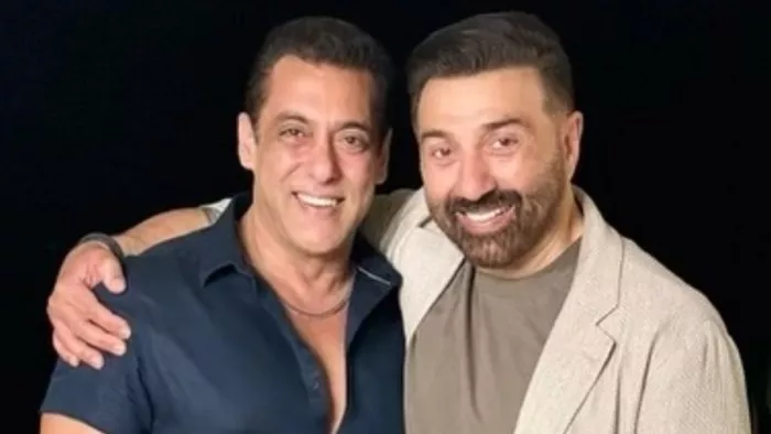 सलमान खान की फिल्म हिट हुई तो खुशी से झूम उठे सनी देओल, (Instagram Image)