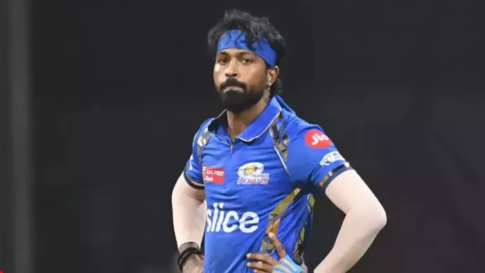 Hardik Pandya पर IPL 2025 के ओपनिंग मैच के लिए लगा बैन!