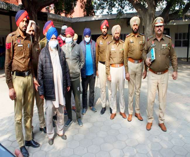 ludhiana khanna police arrested four people with bhukki and poppy husk
