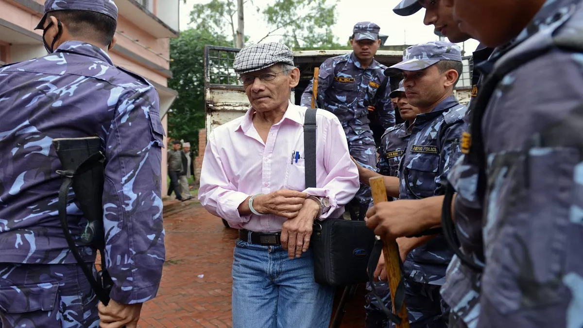 सीरियल किलर चार्ल्स शोभराज की 19 साल बाद नेपाली जेल से होगी रिहाई, कोर्ट ने  जारी किए आदेश - Serial killer Charles Sobhraj to be released from Nepal jail  after 19 years