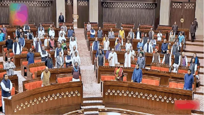 प्रश्नकाल में केंद्रीय मंत्रियों समेत राजग के 109 सदस्यों ने जताया मौन विरोध