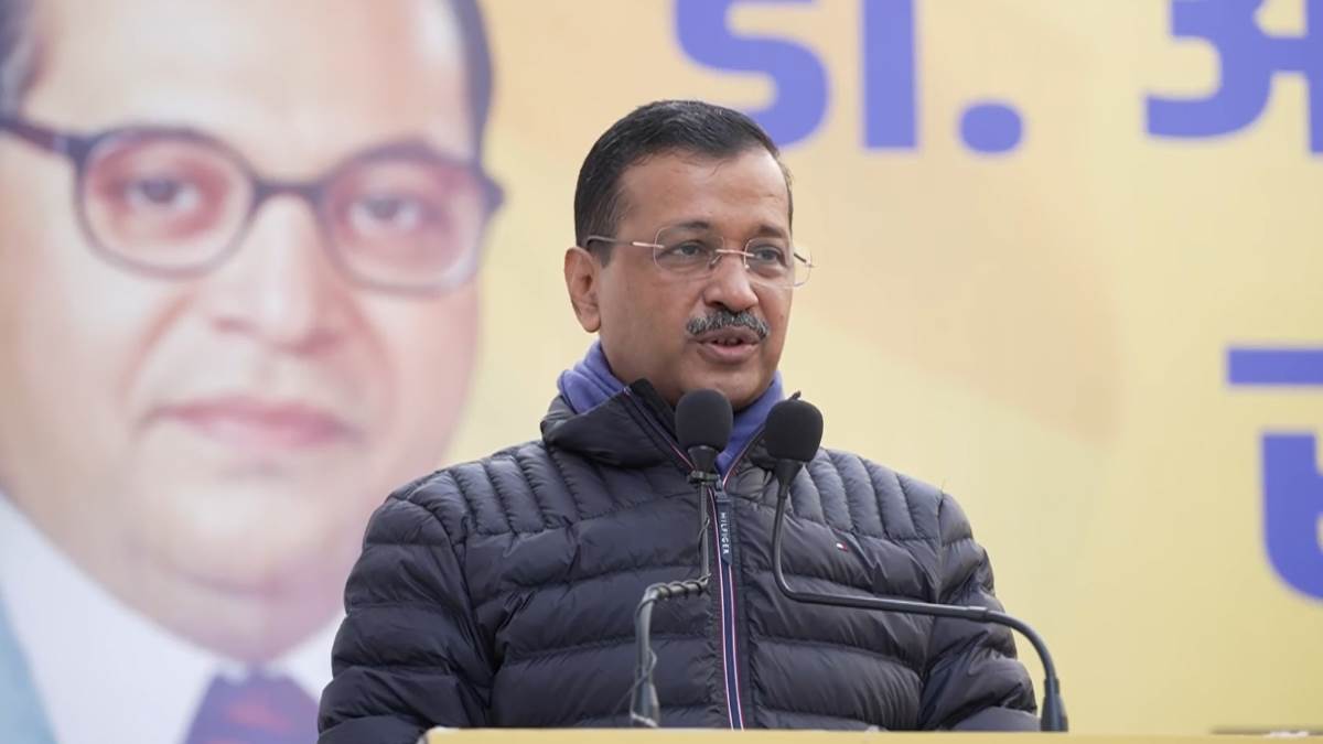 https://www.jagranimages.com/images/newimg/21122024/21_12_2024-kejriwal_2_23853071.jpg