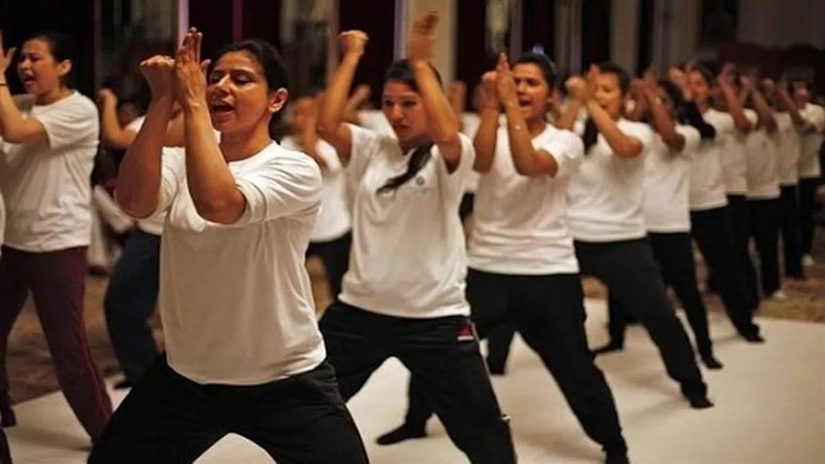 up schools to procure self defense kits for students empowerment