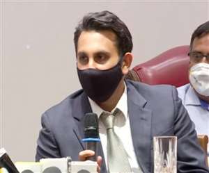 अदार पूनावाला ने शुक्रवार को कहा कि अग्निकांड की घटना से COVID-19 टीकों की आपूर्ति प्रभावित नहीं होगी।