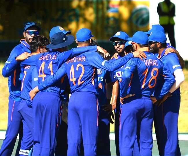 भारतीय क्रिकेट टीम के खिलाड़ी (फोटो ट्विटर पेज BCCI)