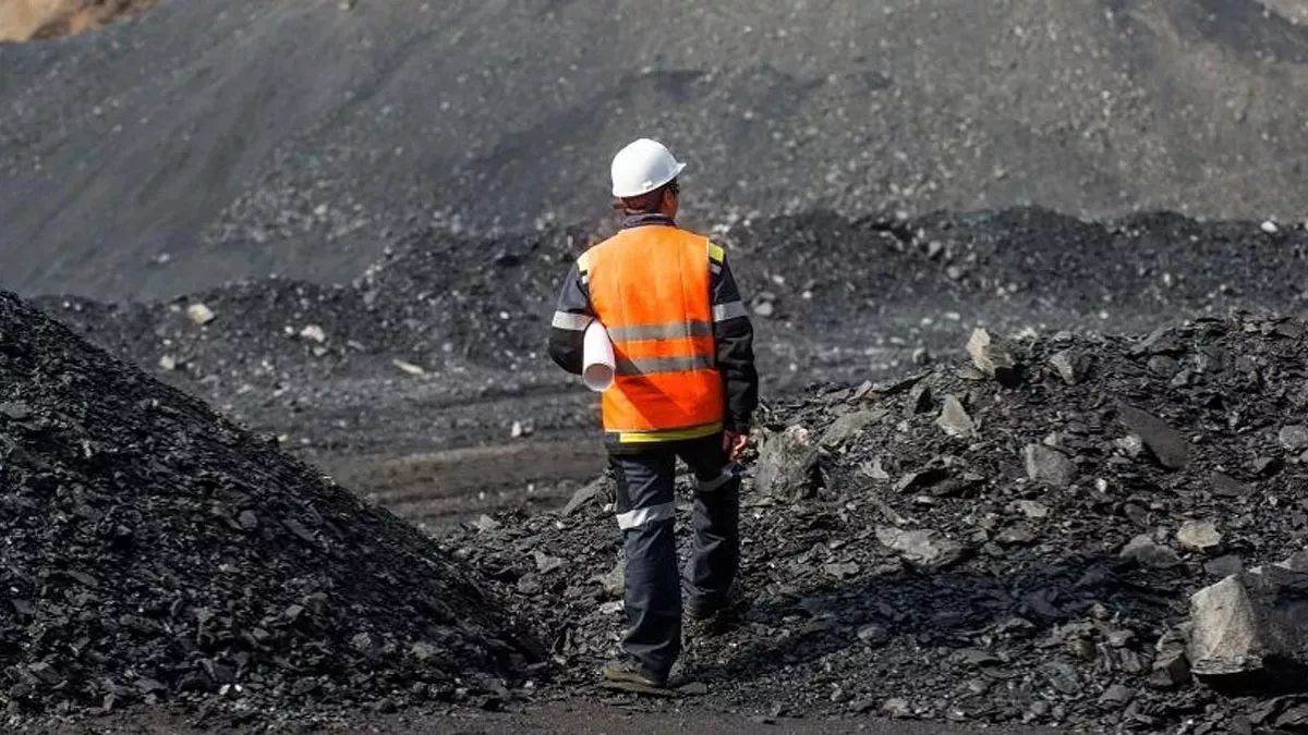 dhanbad news good news for divyang children of coal officers benefit of medical facility under cprmse