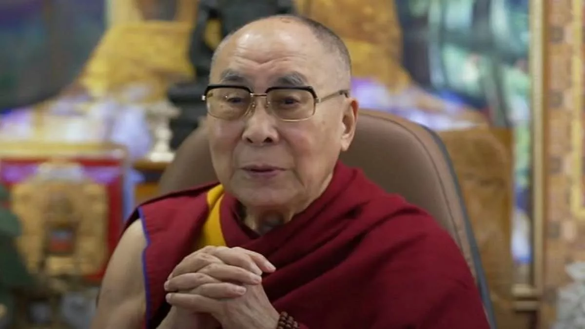 Dalai Lama: दलाई लामा ने भारत के धर्मनिरपेक्ष सिद्धांतों को सराहा, नेहरू-इंदिरा के साथ बिताए पल को किया याद