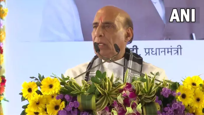 Rajnath Singh Attack Rahul Gandhi राहुल पर रक्षा मंत्री राजनाथ सिंह का हमला।