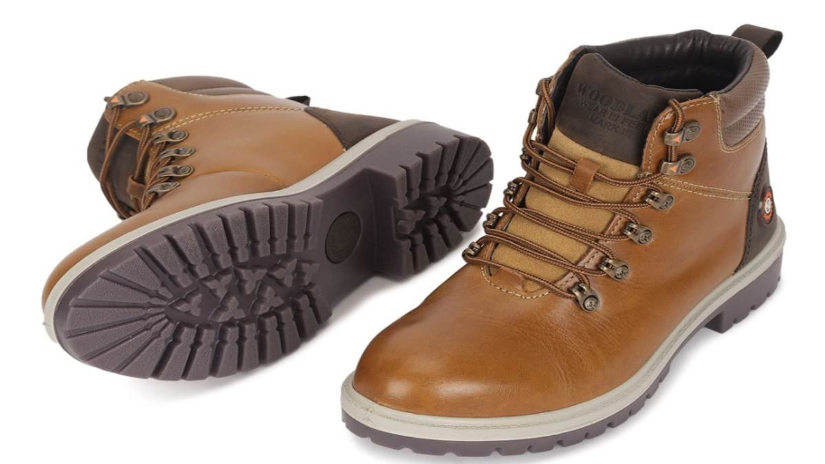 पैरों से चिपक के चलते हैं ये Woodland Shoes, धनाधन मैटेरियल से हुआ है निर्माण, Amazon से 44% की छूट पर खरीदें