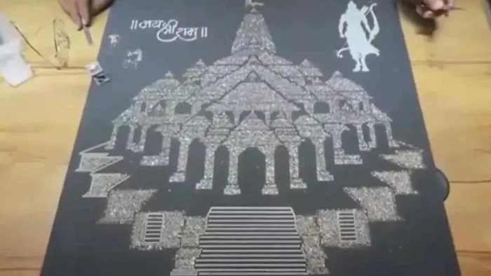 सूरत के एक हीरा कलाकार ने हीरों से राम मंदिर का निर्माण किया है।