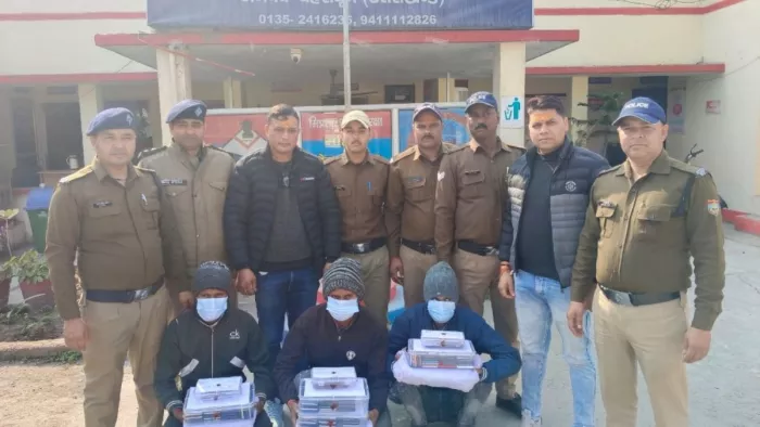 Rishikesh News: ...को बेचते थे चोरी कर आपका फोन, तीन मोबाइल चोर चढ़े पुलिस के हत्थे