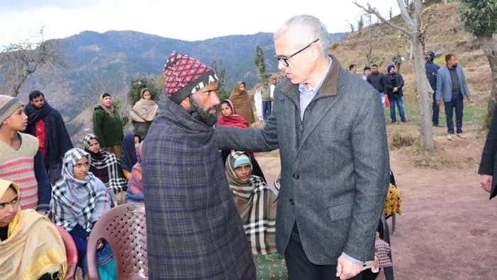 रहस्यमय मौतों से घिरे राजौरी का बडाल गांव कंटेनमेंट क्षेत्र घोषित (फोटो- जागरण)