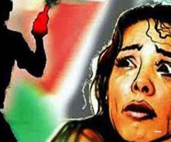 स्कूल लैब में प्रैक्टिकल के दौरान दसवीं के छात्र ने तीन छात्राओं पर फेंका तेजाब Hamirpur News