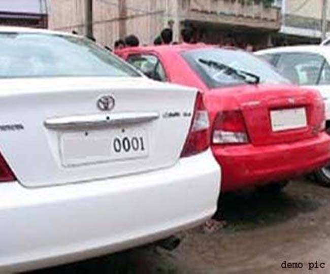 car number 0003 is sold for one lakh 65 thousand in indore madhya pradesh