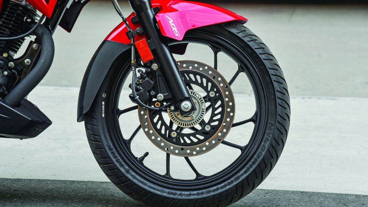 https://www.jagranimages.com/images/newimg/22022024/22_02_2024-bikes_with_abs_23658129.jpg