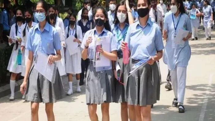Board Exam 2024 Tips: पेपर में ये छोटी-छोटी गलतियां कर देती हैं परफॉर्मेंस खराब, करें बचाव और पाएं अच्छे अंक