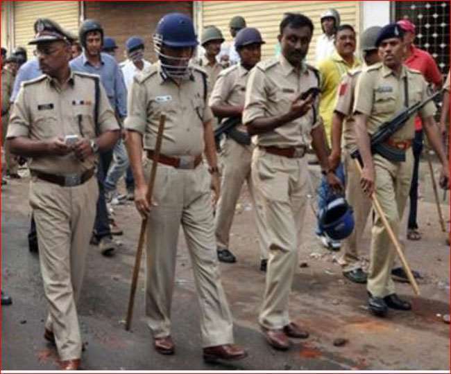 सूरत के थाना परिसर में मिला मानव कंकाल। फाइल फोटो