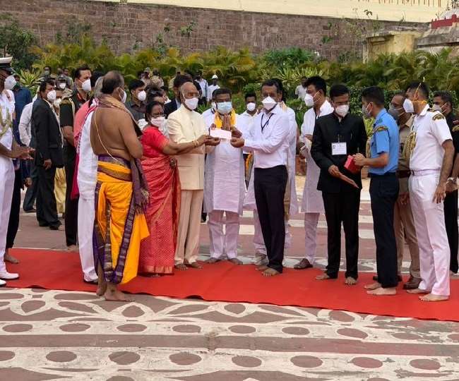राष्ट्रपति रामनाथ कोविन्द ने पत्नी संग श्री जगन्नाथ धाम के विकास के लिए दिया 1 लाख का योगदान