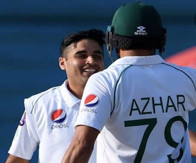 pak vs aus after 12 years of waiting azhar ali played his first test at home ground got emotional
