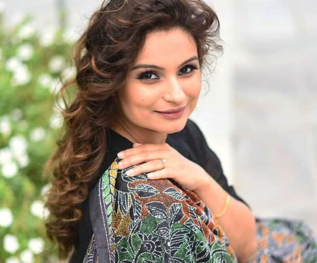 https://www.jagranimages.com/images/newimg/22032022/22_03_2022-dimpy_ganguly__22562911.jpg