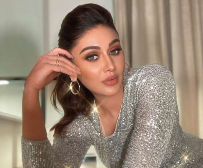 https://www.jagranimages.com/images/newimg/22032022/22_03_2022-shefali_jariwala_2_22562066.jpg