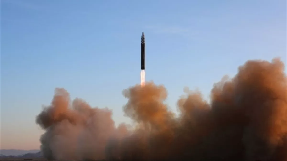 Cruise Missiles Fire: चेतावनी के बावजूद उत्तर कोरिया नहीं छोड़ रहा हठ, पूर्वी तट से दागीं कई क्रूज मिसाइलें