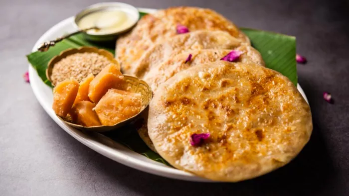 Puran Poli Recipe: घर में इस आसान विधि से बनाएं पूरन पोली