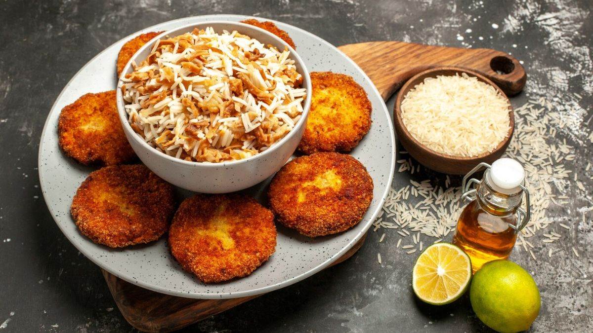 https://www.jagranimages.com/images/newimg/22032025/22_03_2025-poha_cutlet_23904248.jpg