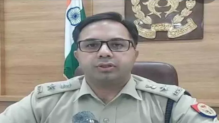 गोरखपुर एसएसपी गौरव ग्रोवर ने की कार्रवाई। जागरण