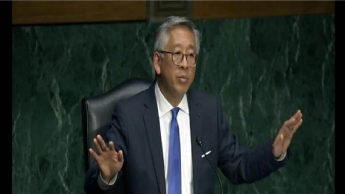 https://www.jagranimages.com/images/newimg/22042023/22_04_2023-us_minister_donald_lu__23392744.jpg