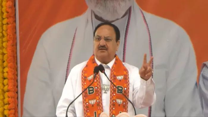 छत्तीसगढ़ पहुंचे भाजपा के राष्ट्रीय अध्यक्ष जेपी नड्डा ने कांग्रेस और इंडी गठबंधन पर जमकर निशाना साधा।