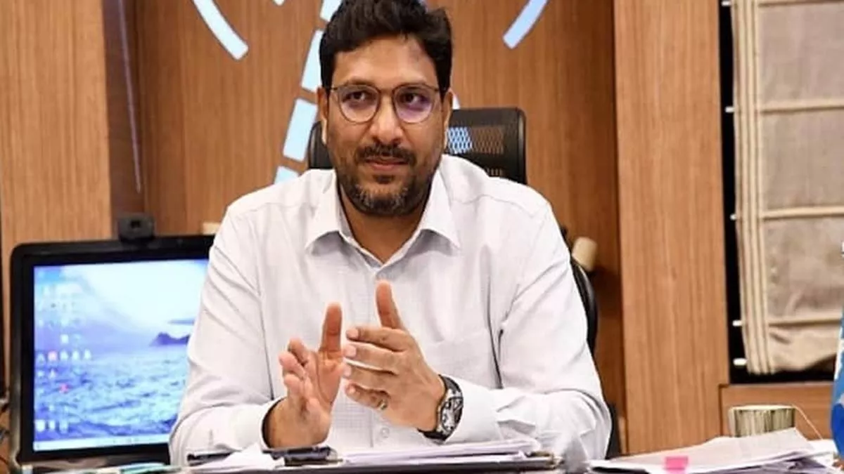 IAS Sanjeev Hans: आईएएस संजीव की बढ़ी मुश्किलें, नए मुकदमे की तैयारी; नीतीश सरकार के पास पहुंचा लेटर