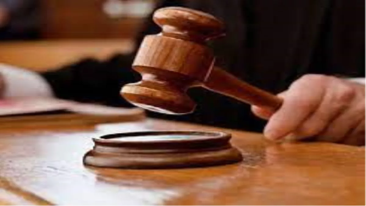 एनआइए की अदालत ने जाली मुद्रा मामले में बंगाल के तीन लोगों को पांच-पांच साल सश्रम कारावास की सजा सुनाई