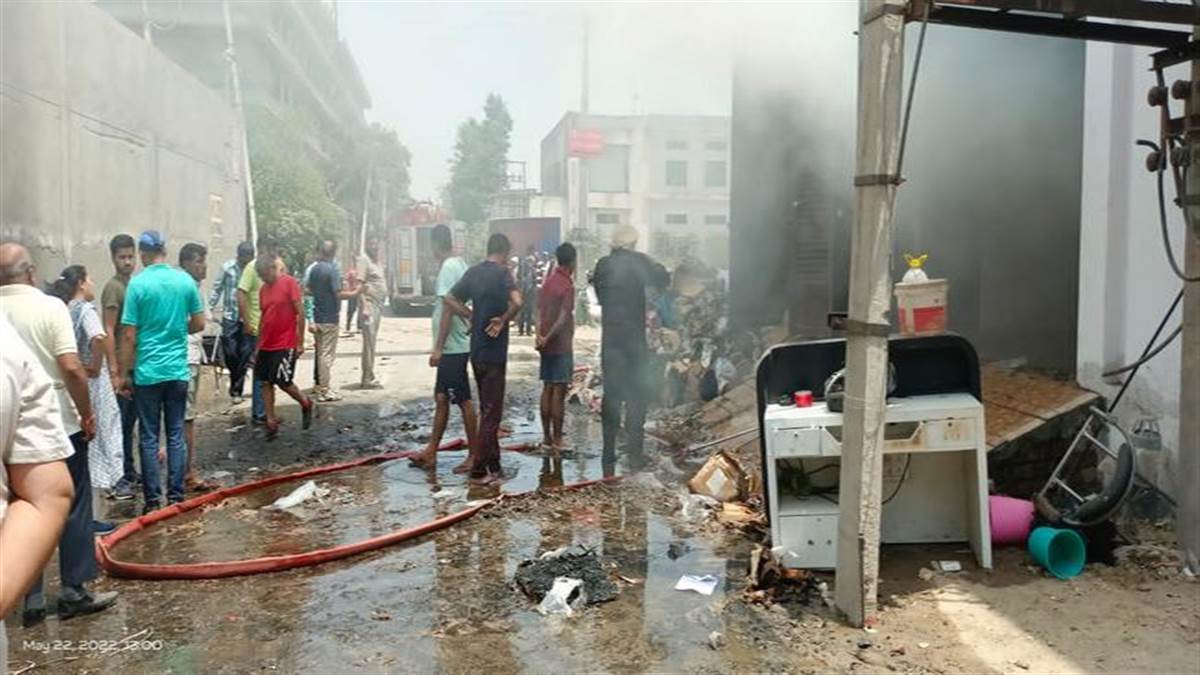 Fire in Garment store 