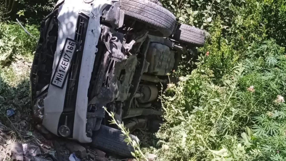 Accident in Kulloo: बंजार के सिधवा में सड़क हादसे में अभिनेत्री वैभवी उपाध्याय की मौत, 50 फीट नीचे लुढकी कार