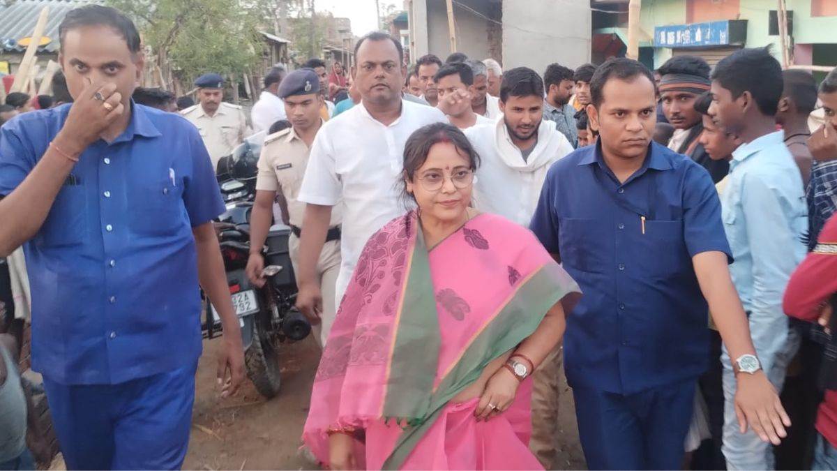 https://www.jagranimages.com/images/newimg/22052023/22_05_2023-mla_sheela_kumari_2_23419806.jpg