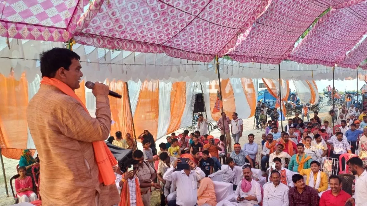 'सपा का नारा है -खाली प्लाट हमारा है', जौनपुर मे समाजवादी पार्टी पर जमकर बरसे योगी सरकार के मंत्री