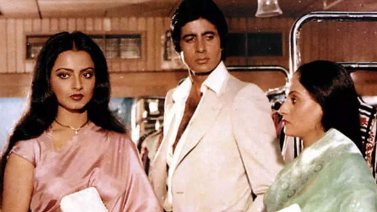https://www.jagranimages.com/images/newimg/22052024/22_05_2024-jaya_bachchan_rekha_amitabh_bachchan_23723118.jpg