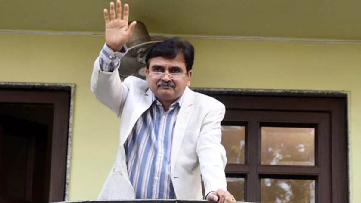 tamluk lok sabha bjp candidate justice abhijit gangopadhyay challenged election commission order in high court