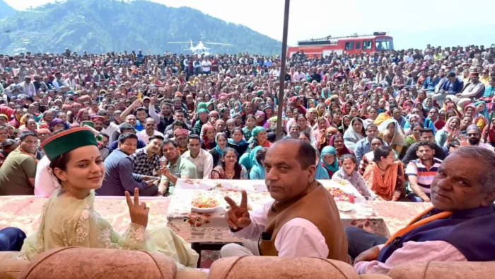 कंगना रनौत ने विक्रमादित्य सिंह को बताया 'महाचोर'।