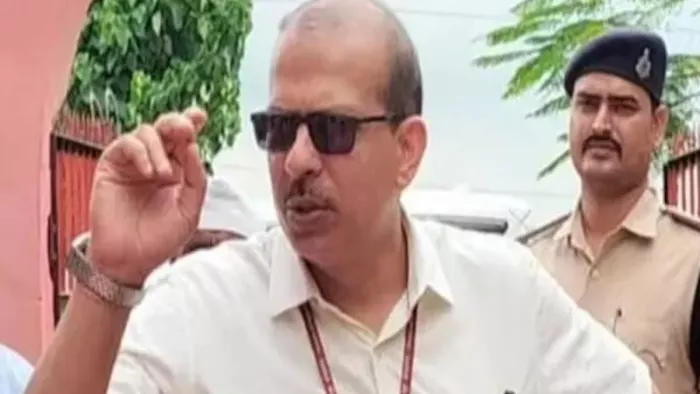 स्कूलों में चल रहा एडवांस हाजिरी का 'खेल', जांच में सामने आया मामला