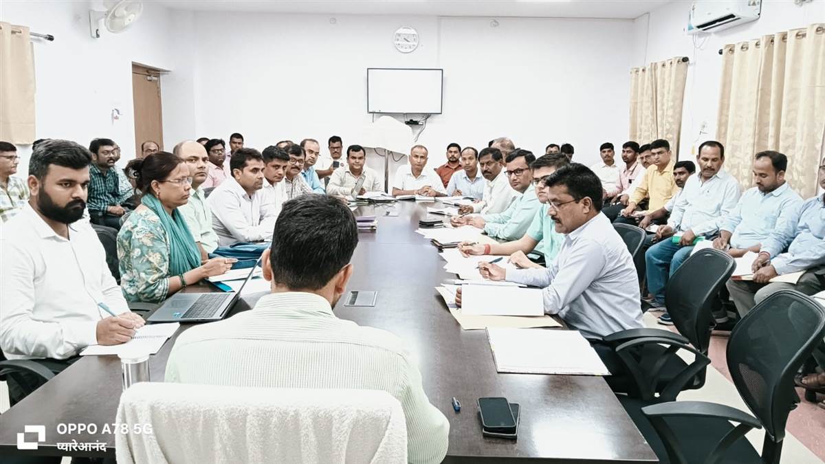 banka dm action teacher dismissed after student escape