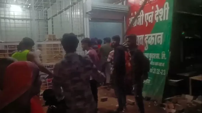 खंडवा में दो पक्षों में जमकर हुई मारपीट (फोटो सोर्स- जेएनएन)