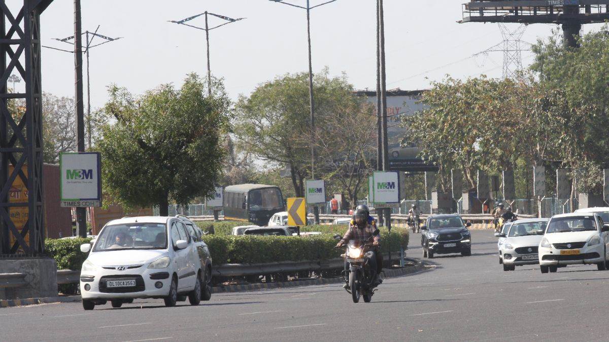 https://www.jagranimages.com/images/newimg/22052025/22_05_2025-noida_news_55_23943688.jpg
