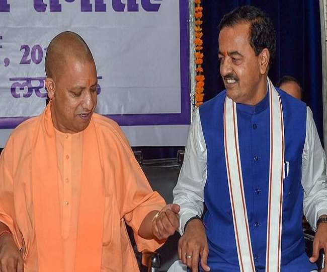 सोमवार की रात ही भाजपा की कोर कमेटी की बैठक सीएम के सरकारी आवास में हुई