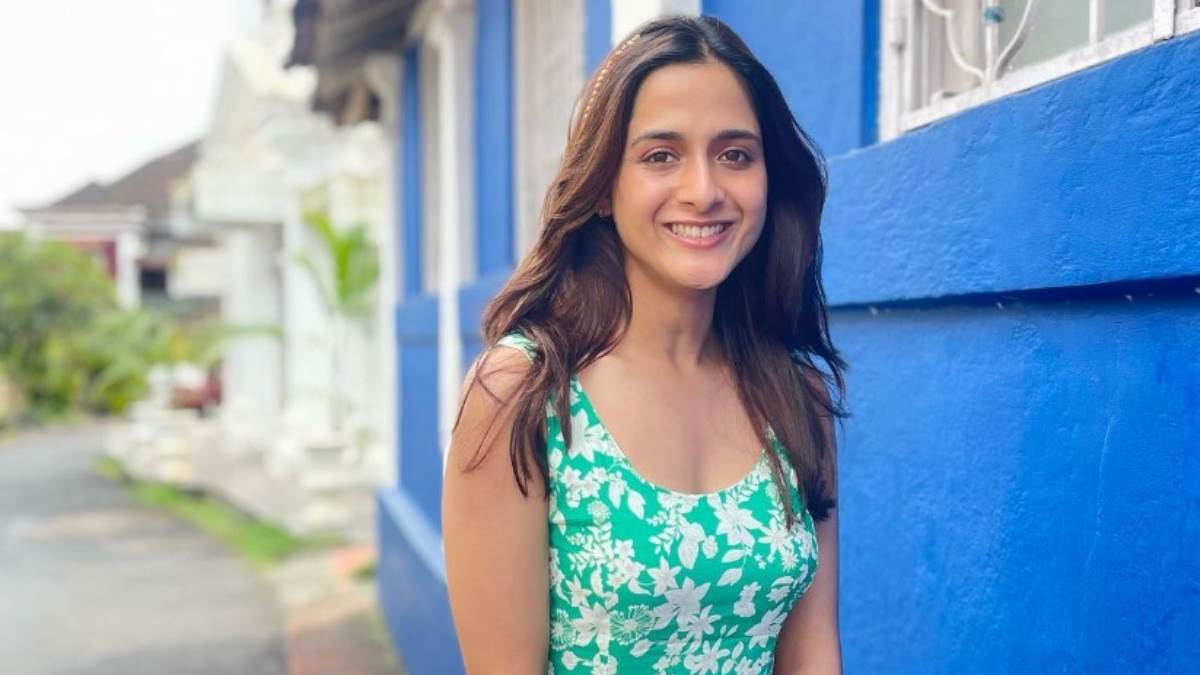 https://www.jagranimages.com/images/newimg/22062022/22_06_2022-arushi_sharma_jaadugar_film_actress_profile_22825780_121047208.jpg