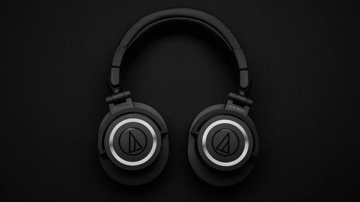 प्रीमियम ब्रांड के इन Best Bluetooth Headphones का यूथ पर चढ़ रहा है खुमार, बन चुके हैं सभी की पहली पसंद