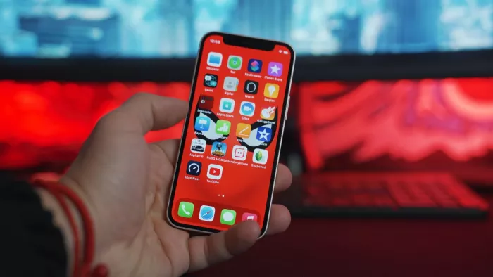 Apple iPhone users are facing a Twitter link preview issue with iMessage