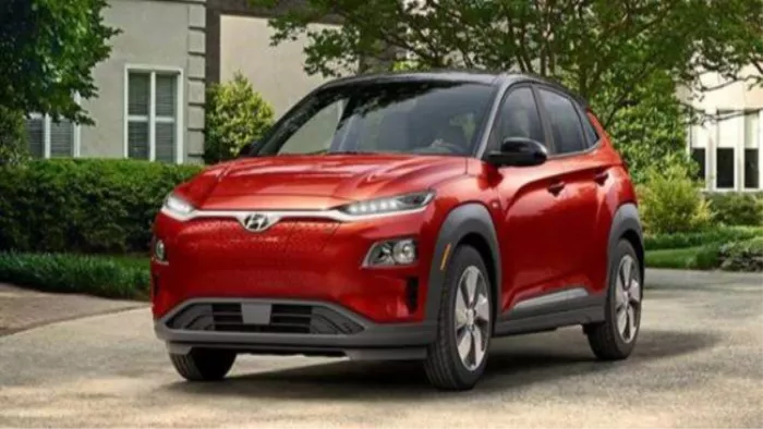 Hyundai Kona EV को डिस्कंटीन्यू कर दिया गया है।